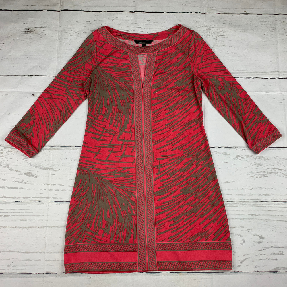 BCBGMaxAzria womens S pink beige 3/4 sleeve keyhole print dress